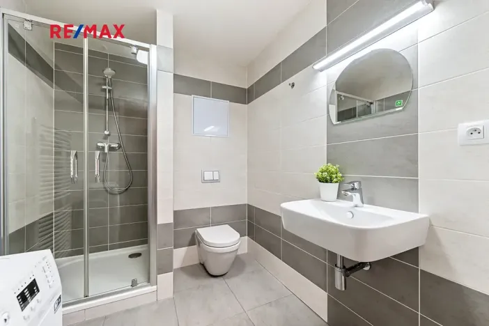 Prodej bytu 2+kk, Praha - Letňany, Tupolevova, 53 m2