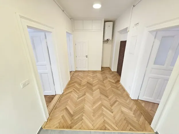 Pronájem bytu 3+1, Praha - Vinohrady, Mánesova, 86 m2