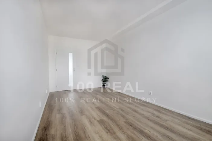 Pronájem bytu 3+kk, Hradec Králové, Průmyslová, 62 m2