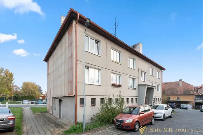 Prodej bytu 2+1, Kladruby, Stříbrská, 54 m2