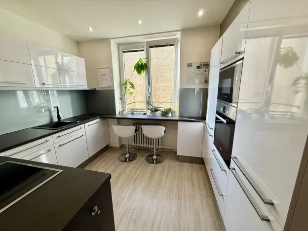 Pronájem bytu 2+1, Hradec Králové - Pražské Předměstí, U Koruny, 65 m2