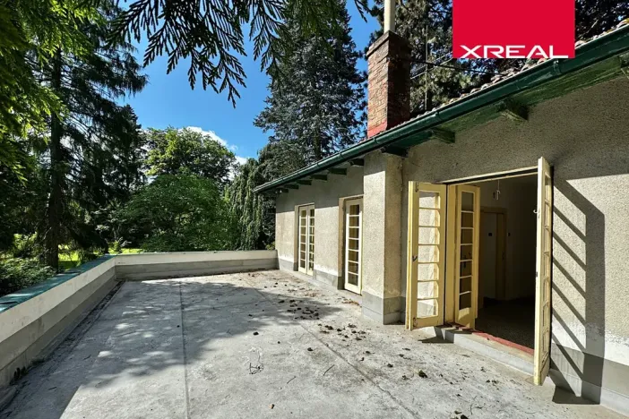 Prodej rodinného domu, Kamenice, Lomená, 157 m2