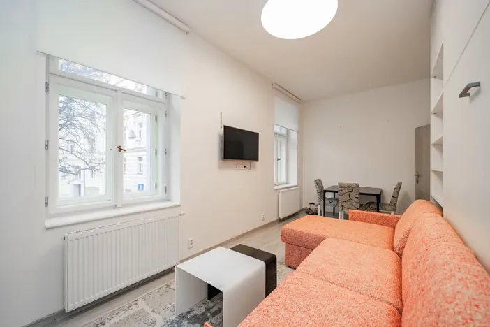 Prodej bytu 1+kk, Praha - Vršovice, Košická, 28 m2