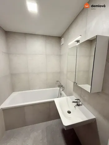 Pronájem bytu 3+1, Praha - Letňany, Krausova, 68 m2