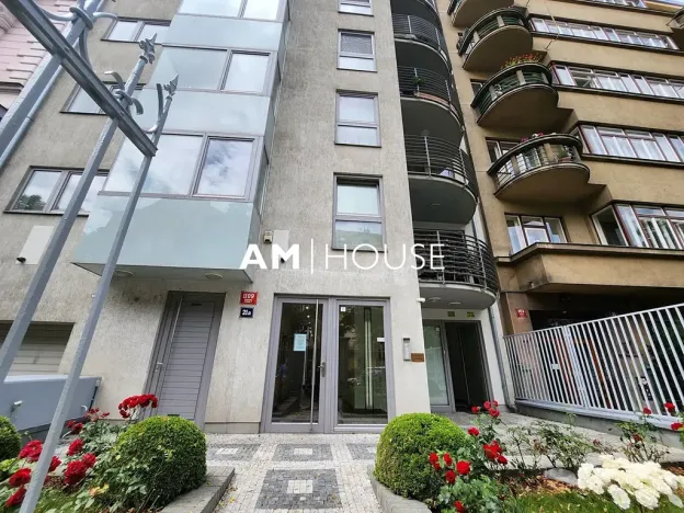 Pronájem bytu 3+kk, Praha - Bubeneč, Ovenecká, 77 m2