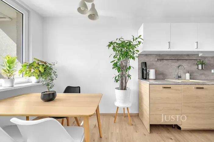 Pronájem bytu 3+1, Praha - Háje, Kosmická, 72 m2