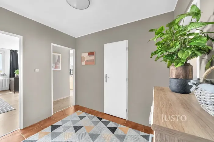 Pronájem bytu 3+1, Praha - Háje, Kosmická, 72 m2