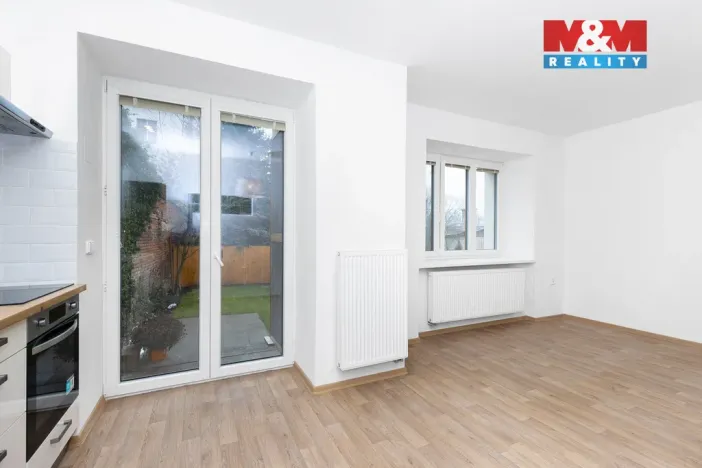Pronájem bytu 3+kk, Pardubice - Bílé Předměstí, Husova, 70 m2