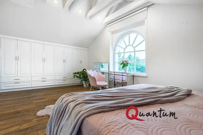 Prodej rodinného domu, Praha - Horní Počernice, Na Myšině, 327 m2