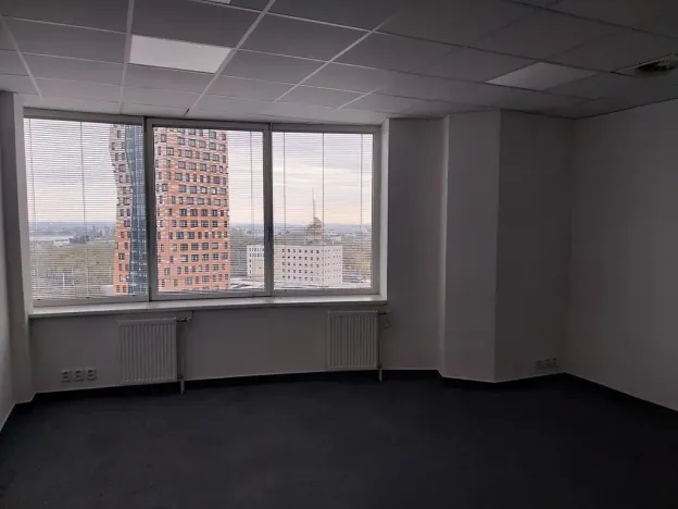 Pronájem kanceláře, Brno, Heršpická, 105 m2