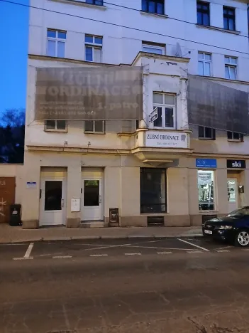 Pronájem obchodního prostoru, Ústí nad Labem - Klíše, Masarykova, 40 m2