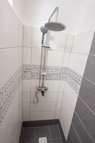 Pronájem bytu 2+kk, Jirkov, Nerudova, 21 m2