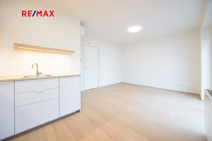 Pronájem bytu 1+kk, Hořovice, Pšeničná, 32 m2