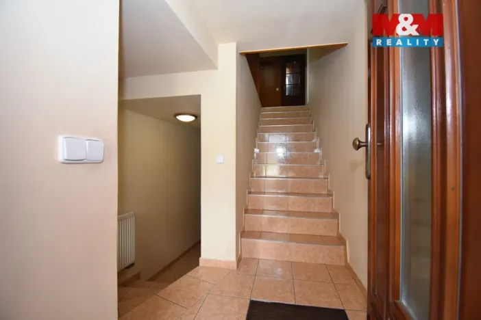 Pronájem rodinného domu, Spálov, 180 m2