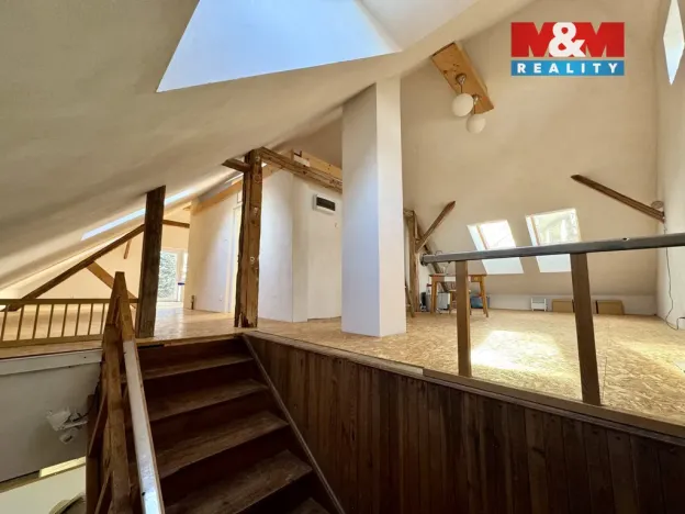 Prodej rodinného domu, Křešín - Blažnov, 180 m2