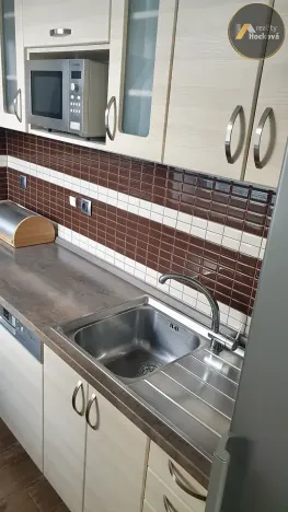 Prodej bytu 3+kk, Milovice, Topolová, 65 m2