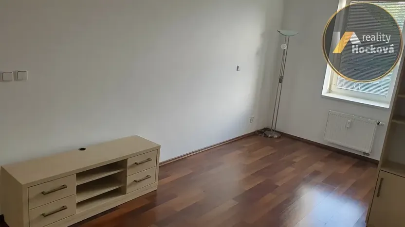 Prodej bytu 3+kk, Milovice, Topolová, 65 m2