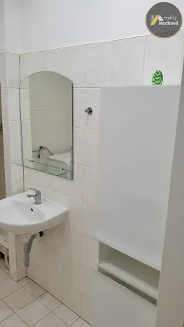 Prodej bytu 3+kk, Milovice, Topolová, 65 m2