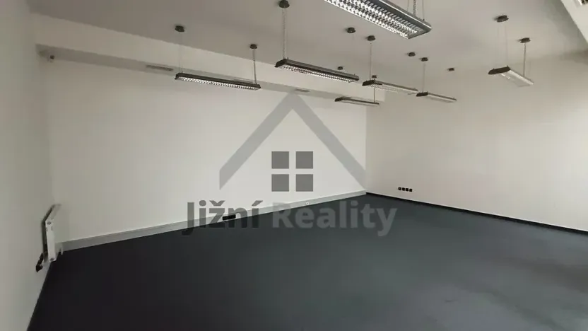 Pronájem obchodního prostoru, Praha - Břevnov, Bělohorská, 1054 m2