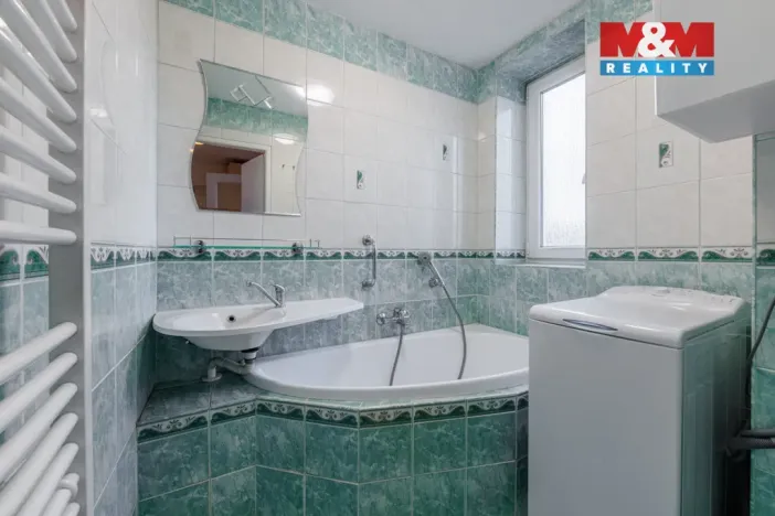 Prodej bytu 2+1, Sokolov, Purkyňova, 58 m2