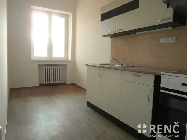 Pronájem bytu 2+1, Brno, Štefánikova, 60 m2