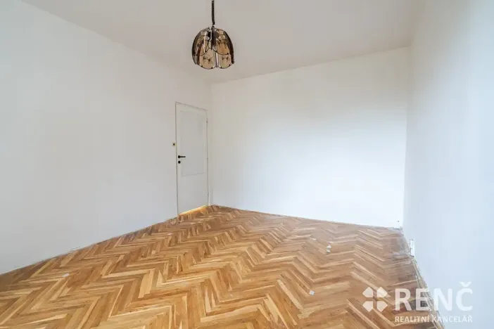 Prodej bytu 2+1, Mokrá-Horákov, 62 m2