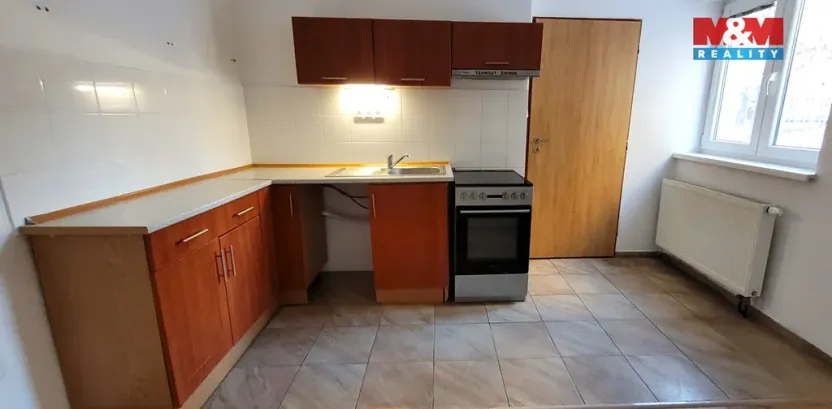 Pronájem bytu 1+kk, Jablonec nad Nisou, Rybářská, 29 m2