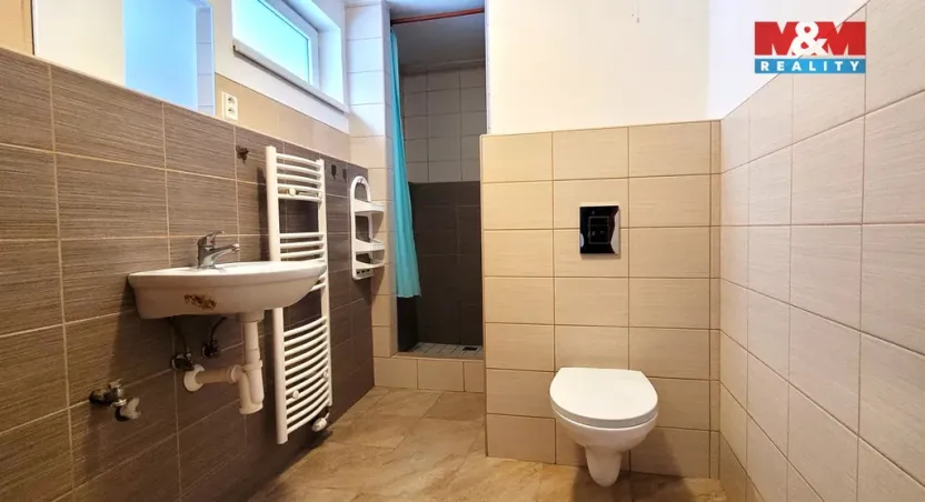 Pronájem bytu 1+kk, Jablonec nad Nisou, Rybářská, 29 m2