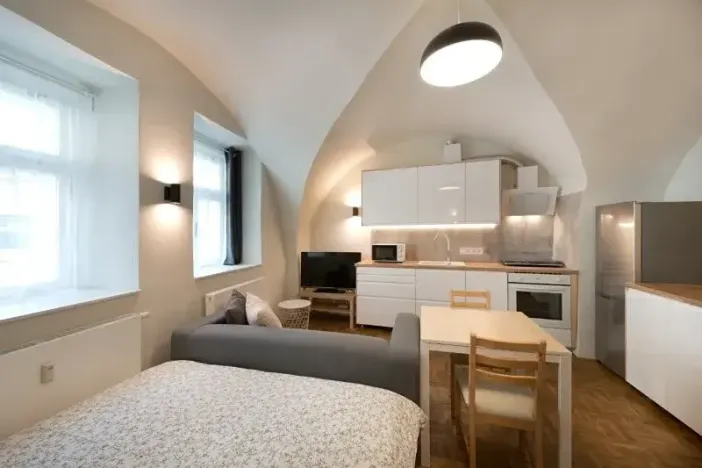 Pronájem bytu 1+kk, Jihlava, Havířská, 33 m2