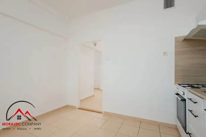 Pronájem bytu 2+1, Český Těšín, Ostravská, 58 m2