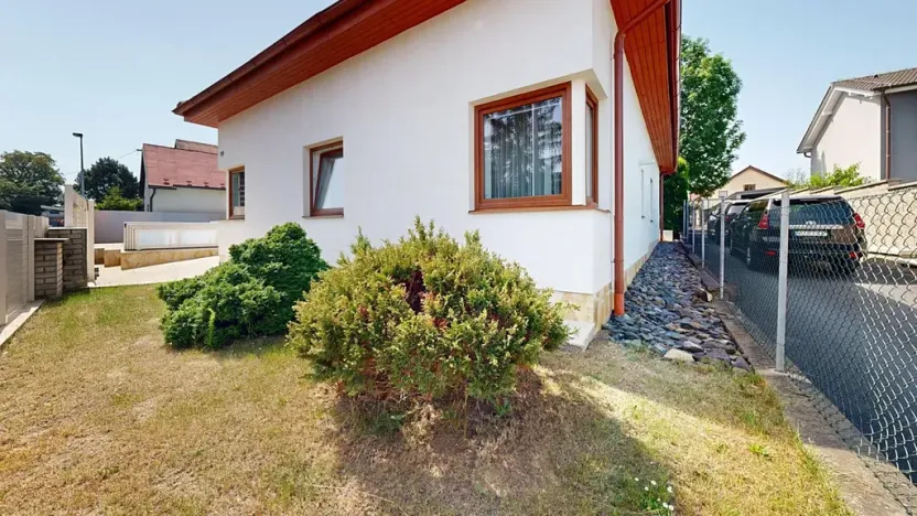 Prodej rodinného domu, Praha - Pitkovice, Žampiónová, 197 m2