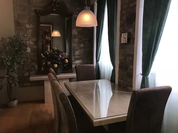 Pronájem bytu 3+kk, Teplice, U zámku, 100 m2