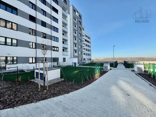 Pronájem bytu 2+kk, Praha - Hlubočepy, Werichova, 45 m2