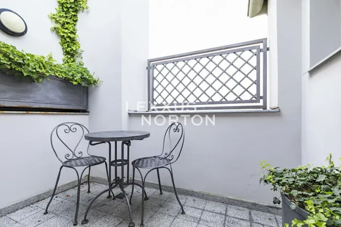 Pronájem bytu 3+1, Praha - Nové Město, Odborů, 126 m2