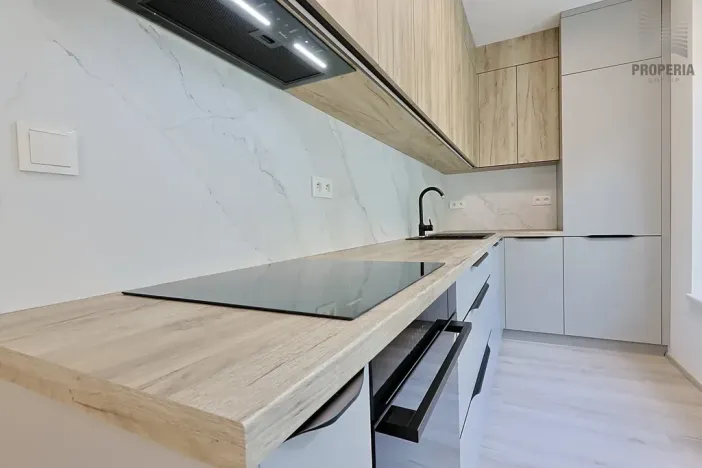 Pronájem bytu 2+kk, Brno, Bystrcká, 51 m2