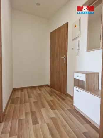 Pronájem bytu 1+kk, Brno - Starý Lískovec, U hřiště, 38 m2