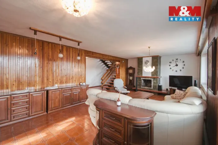 Prodej rodinného domu, Kunín, 221 m2