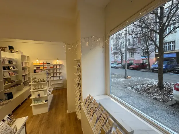 Pronájem obchodního prostoru, Praha - Bubeneč, Eliášova, 39 m2