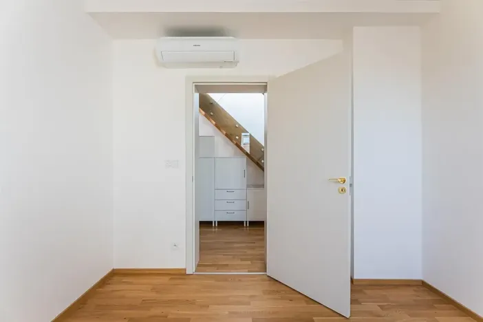 Pronájem bytu 2+kk, Praha - Vinohrady, Balbínova, 95 m2