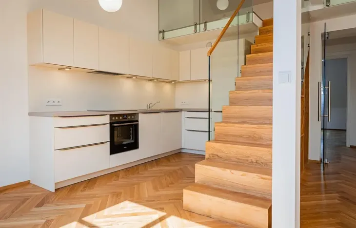 Pronájem bytu 4+kk, Praha - Žižkov, Seifertova, 107 m2