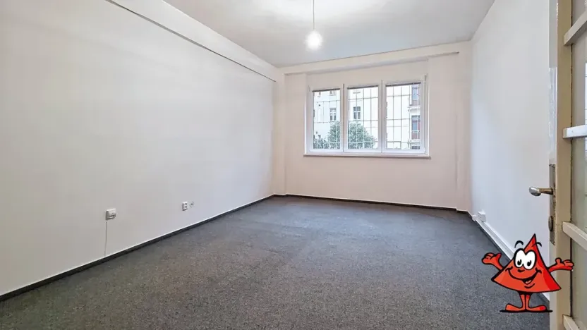 Pronájem kanceláře, Praha - Vinohrady, Lucemburská, 28 m2