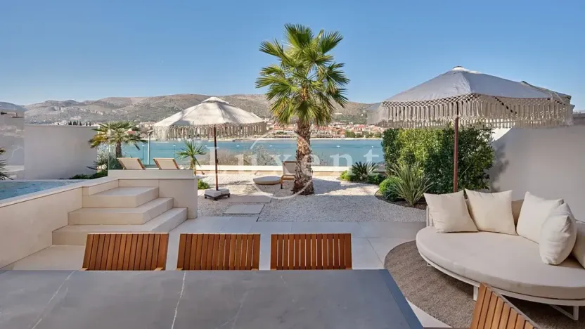 Prodej vily, Trogir, Chorvatsko, 420 m2