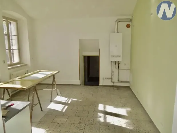 Pronájem obchodního prostoru, Písek, Žižkova třída, 82 m2