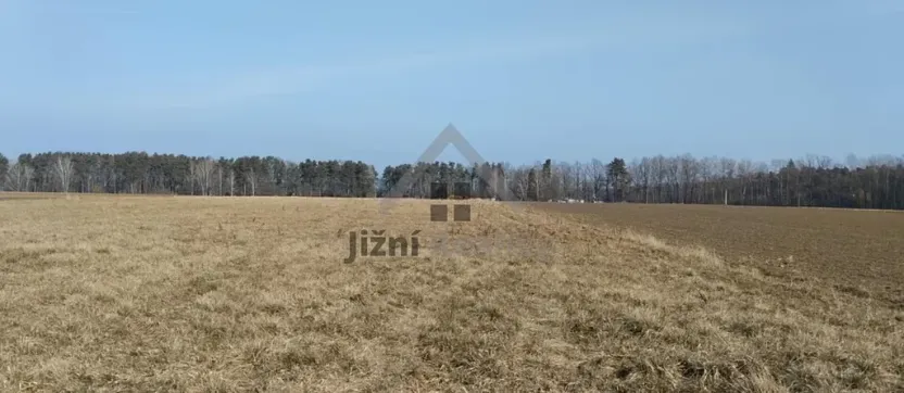 Prodej pole, Lišov, 10068 m2