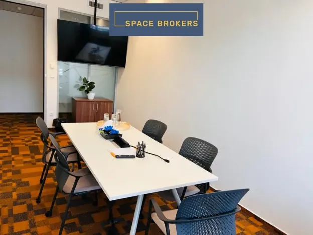 Pronájem kanceláře, Praha, Prosecká, 285 m2