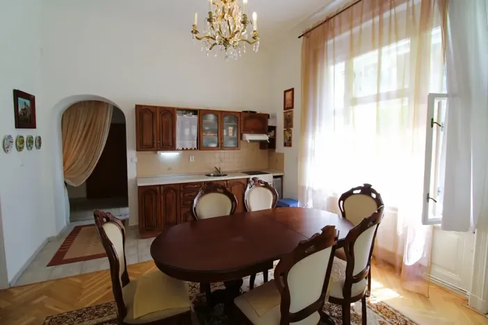 Prodej bytu 3+1, Karlovy Vary, Krále Jiřího, 91 m2