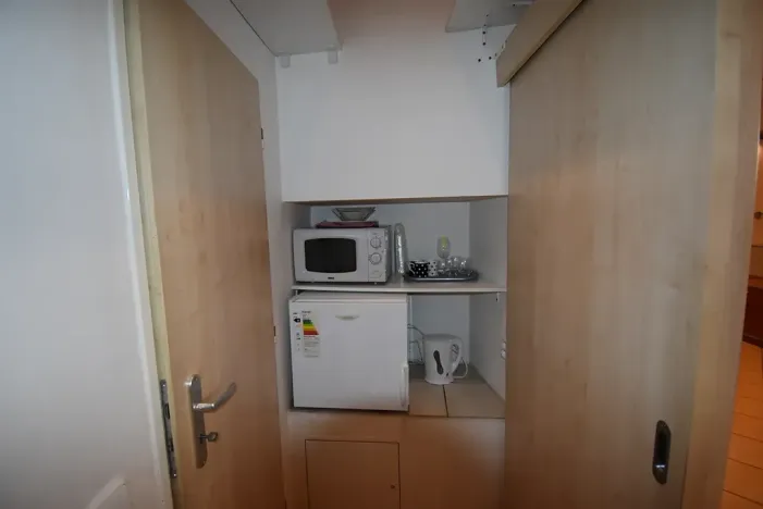 Prodej obchodního prostoru, Karlovy Vary, Zámecký vrch, 28 m2