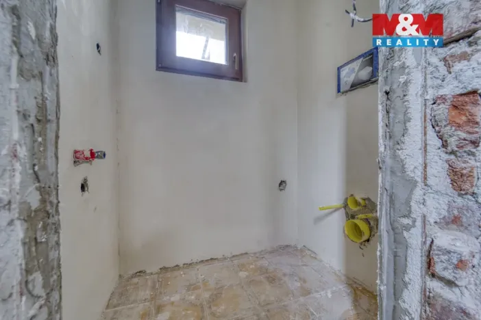 Prodej rodinného domu, Sadov - Lesov, 290 m2