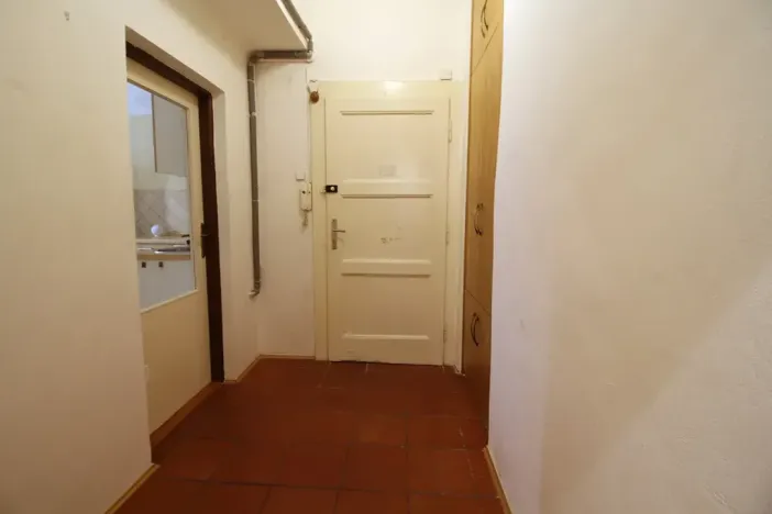 Dražba bytu 2+kk, Praha - Břevnov, U kaštanu, 50 m2