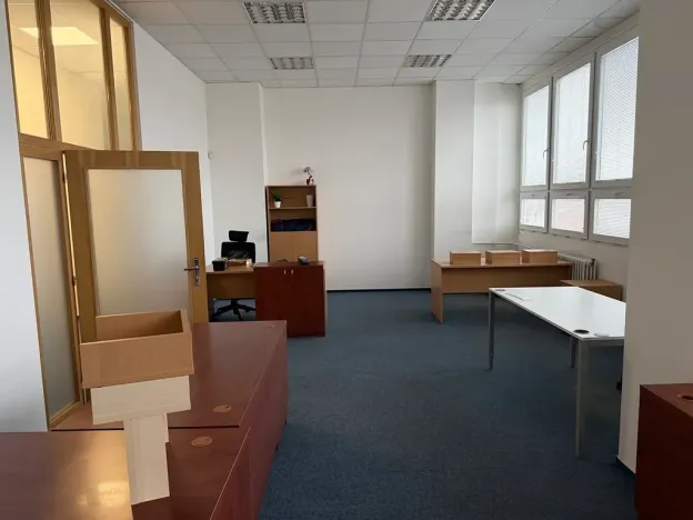 Pronájem kanceláře, Brno, Cejl, 25 m2